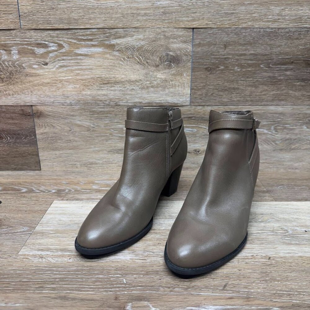 Vionic Upton Tan Leather Ankle Boots Women's Size 11